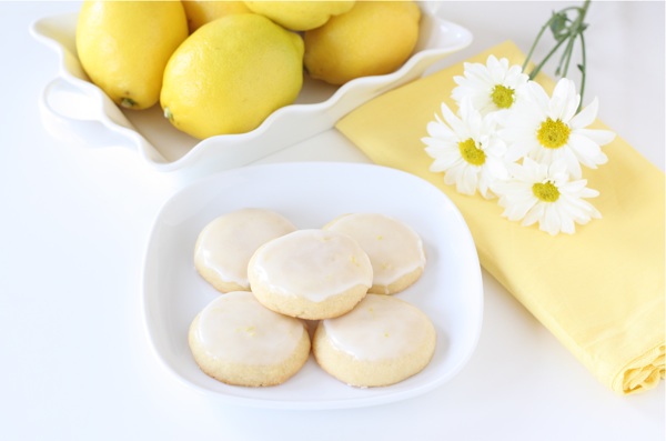 lemon glazed cookies | oldsaltfarm.com