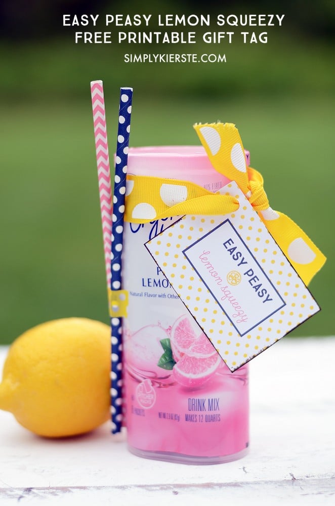 Easy peasy lemon squeeze...fun printable gift tag | oldsaltfarm.com