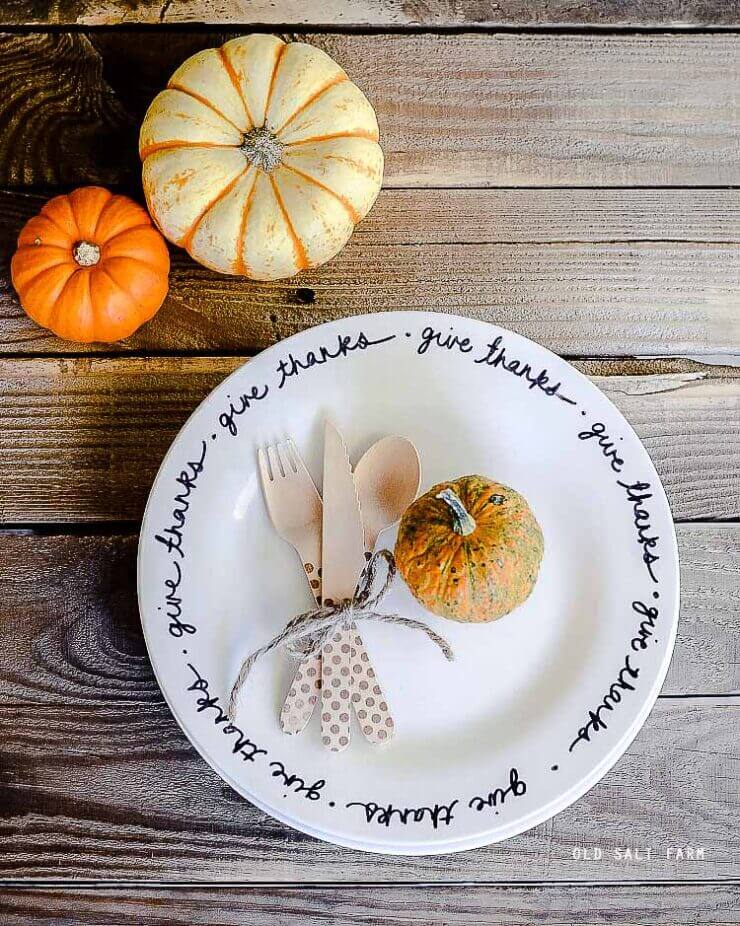 DIY Thanksgiving Plates