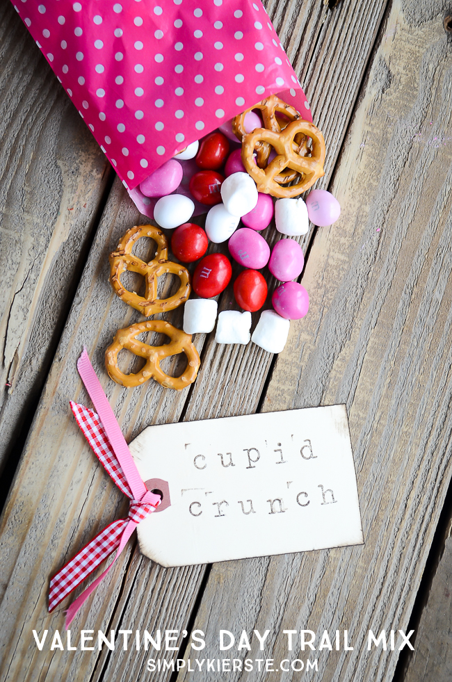 Cupid Crunch Trail Mix |Valentine's Day Snack| oldsaltfarm.com