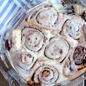 Easy Cinnamon Rolls | oldsaltfarm.com