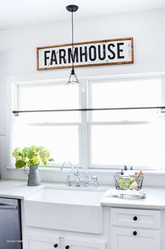 DIY Farmhouse Wood Sign