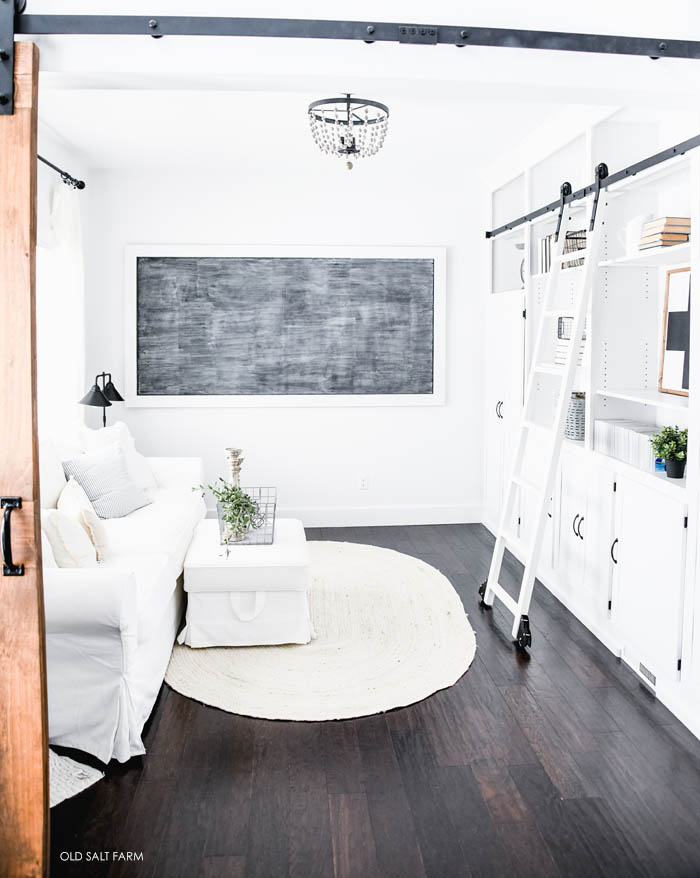 DIY Giant Chalkboard