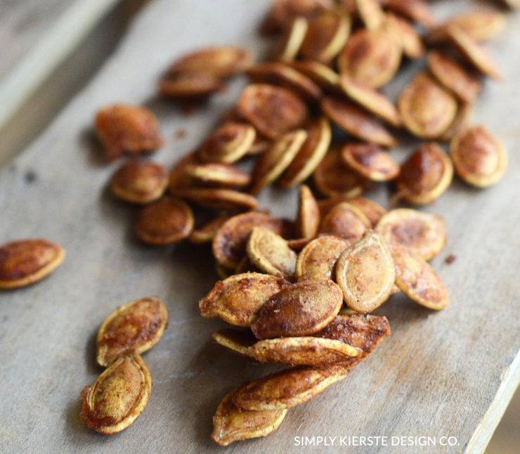 Cinnamon & Sugar Toasted Pumpkin Seeds