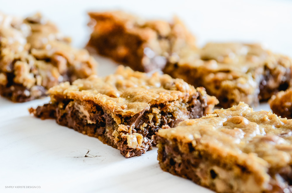 Easy Chocolate Chip Cookie Bars 