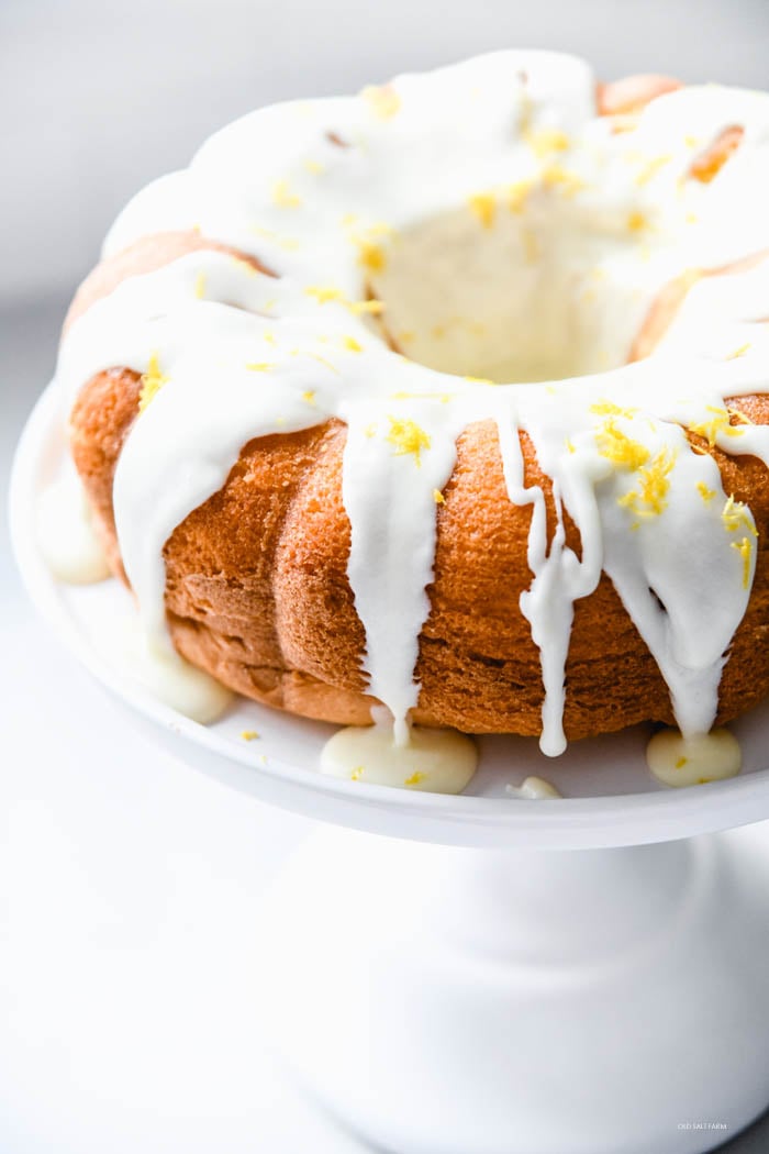 Easy Lemon Bundt Cake Recipe