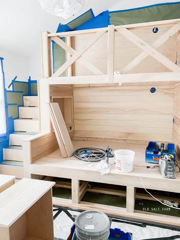 Diy Built In Bunk Beds With Stairs, How To Build Stairs For Bunk Beds