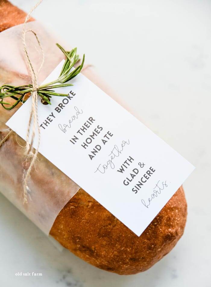 DIY Thanksgiving Hostess Gift Ideas Bread Loaf with Tag