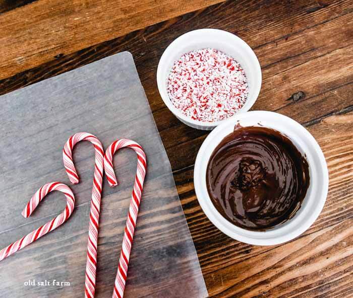 How to Make Chocolate Dipped Candy Canes 