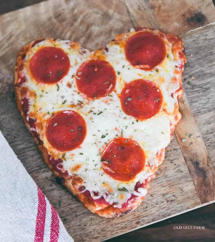 Easy Heart Shaped Pizza 
