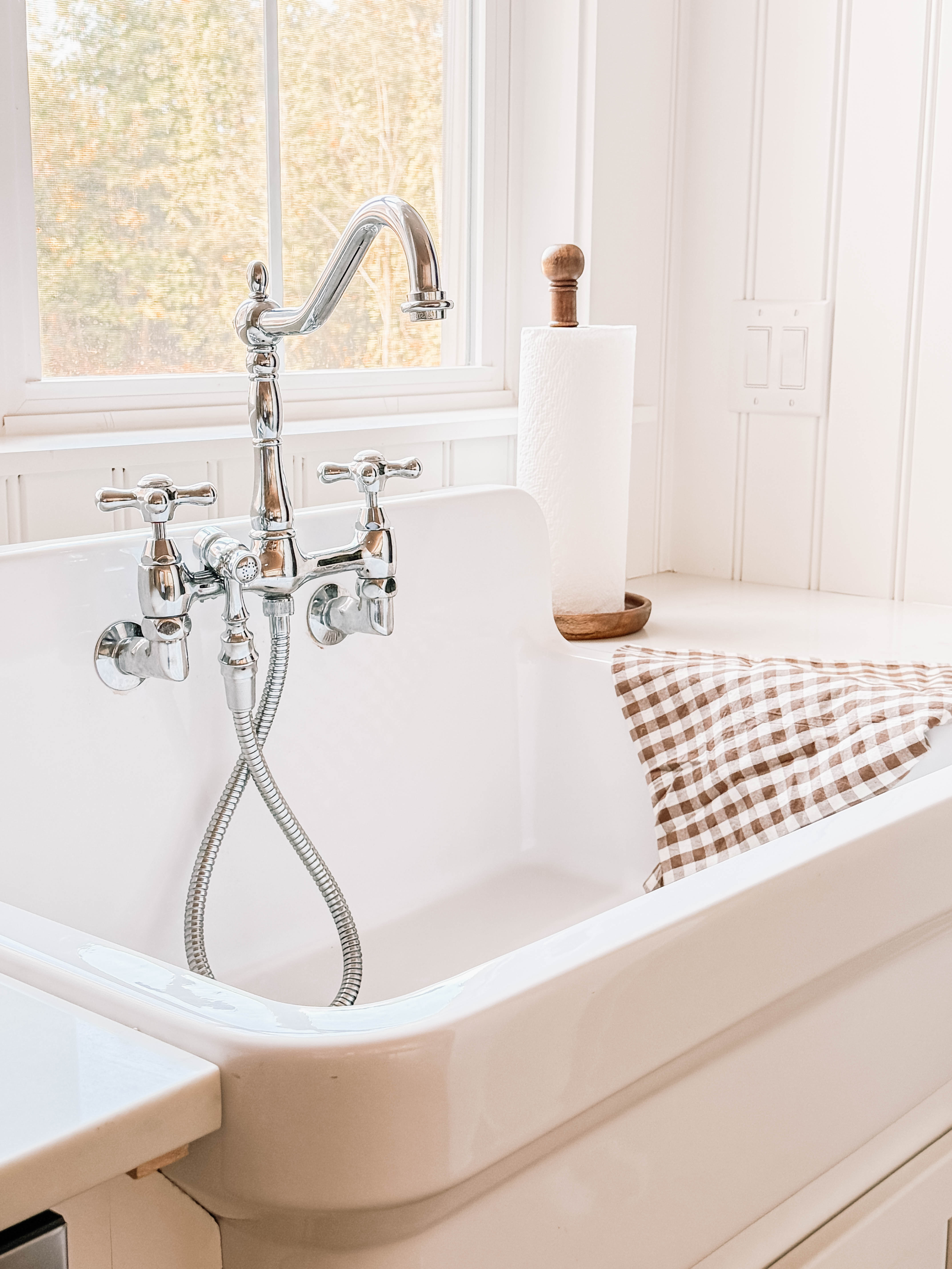 Vintage Kitchen Sink Apron Front High Back