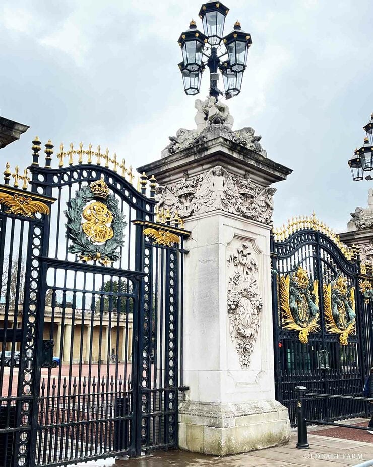 Buckingham Palace gates
