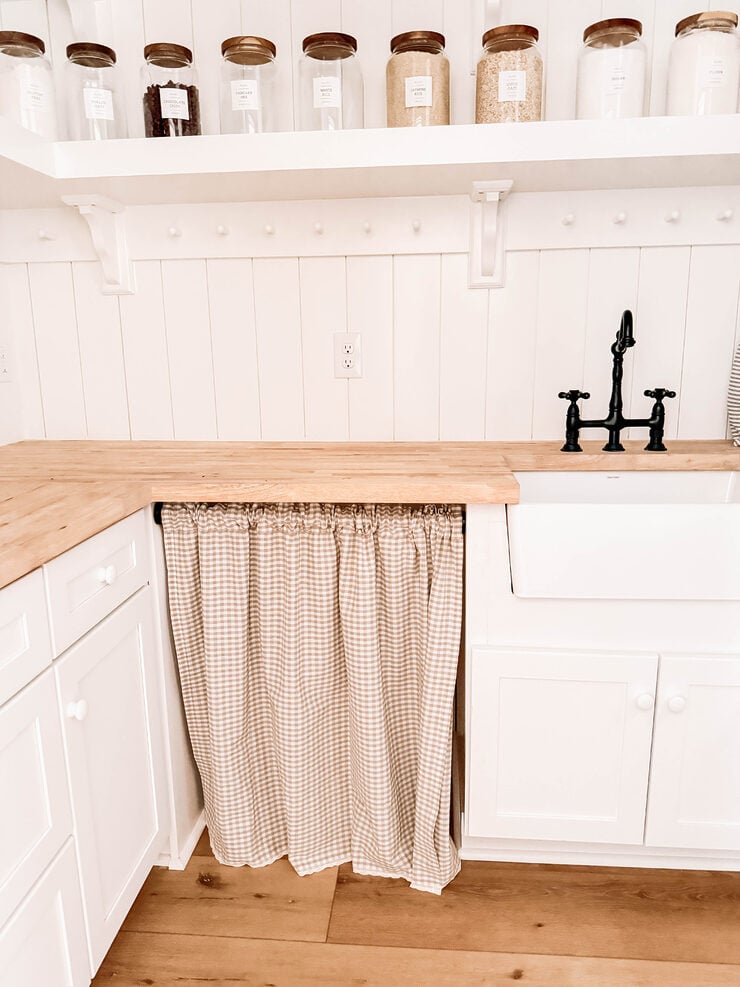 Gingham Kitchen Curtain
