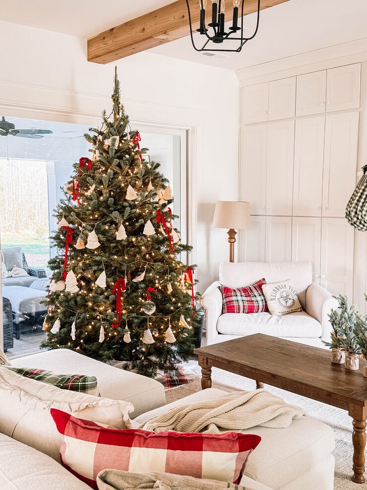 Cottage Christmas Decor Old Salt Farm