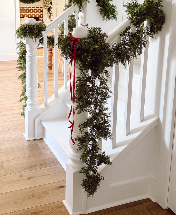 Christmas Cottage Home Tour