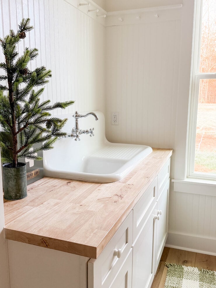 Cottage Christmas Decor Old Salt Farm