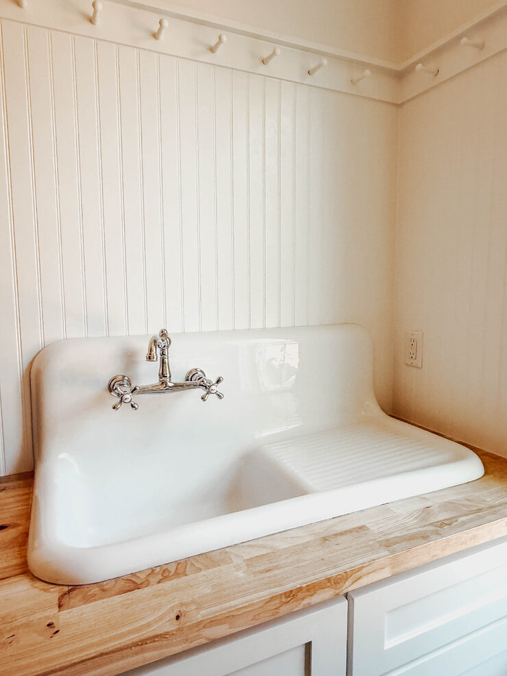 Vintage drainboard sink