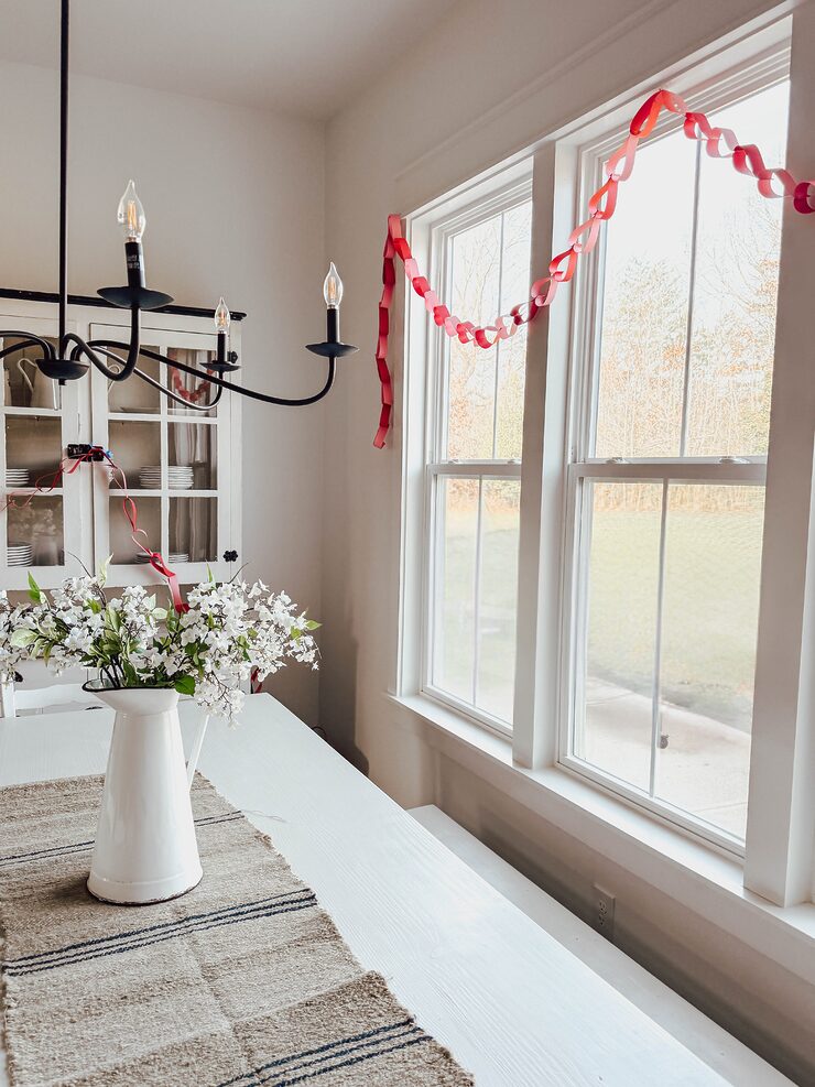 How to make a heart paper chain