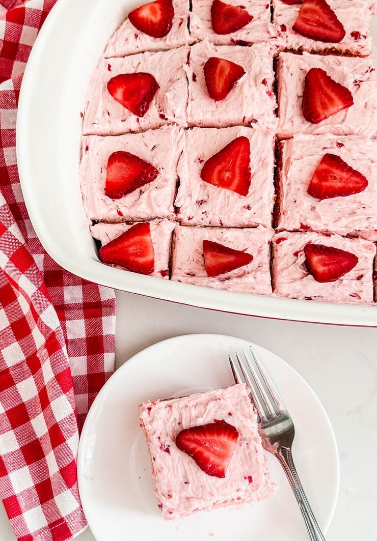 Strawberry Cake with Strawberry Frosting
