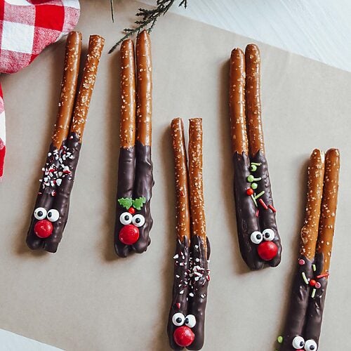 Reindeer Pretzels