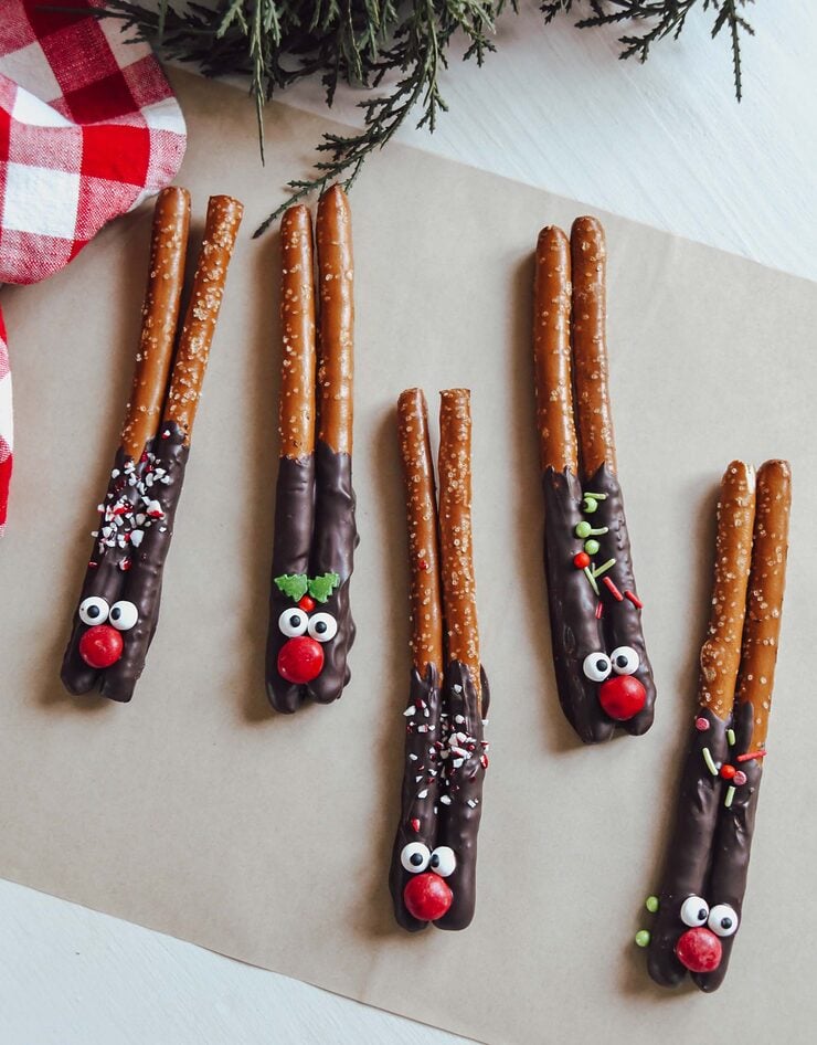 Reindeer Pretzels